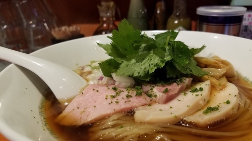 「醤油ゆずみつば」@麺屋 六感堂 Rock'anDoの写真