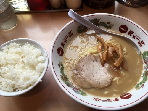 「中華そばランチ」@天下一品 池袋西口店の写真