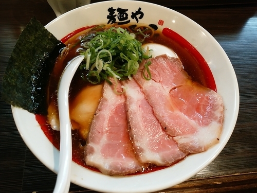 「特製醤油そば」@麺や でこの写真