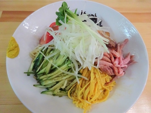 「冷やし中華　　800円」@中華そば こてつの写真