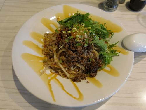 「汁なし担々麺：900円」@香府山の写真