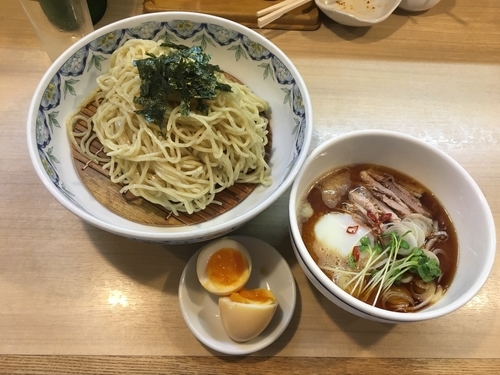 「冷やしとろ玉ざる中華【期間限定】+味玉」@中華そば 多賀野の写真