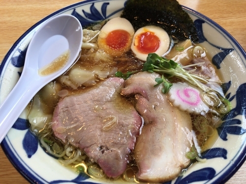 「ワンタンメン830円+味玉100円」@中華そば屋 佐藤の写真