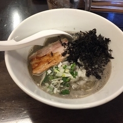 濃厚煮干し中華そば