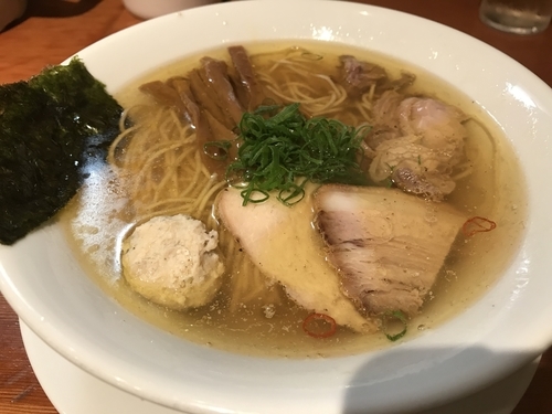 「塩らぁめん  700円」@自家製麺 えなみの写真