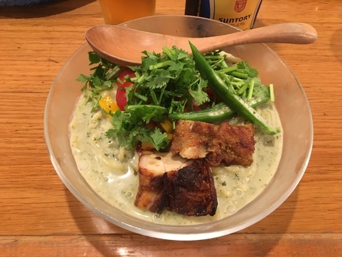 「モロヘイヤの冷やしグリーンカレー麺【季節限定】」@鶏ポタラーメン THANK 大門店の写真