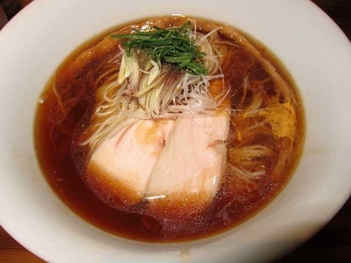 「冷しラーメン　750円」@ラーメン屋 トイ・ボックスの写真