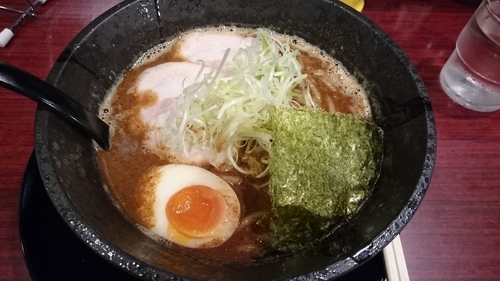 「魚介系ラーメンブチかまし」@五麺八舎 北野田店の写真