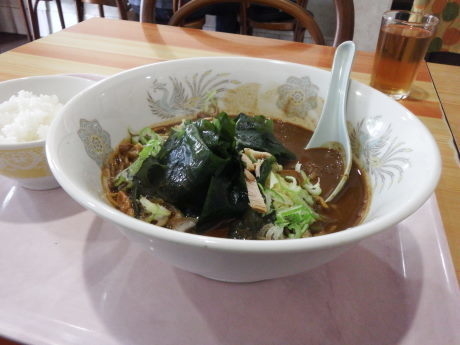 「坦々麺（四川風ゴマ味噌味）」@中華料理 新三陽の写真