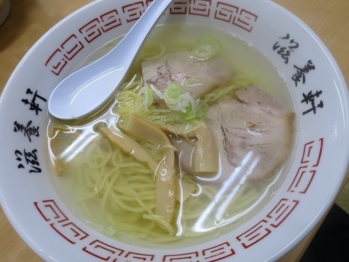 「函館塩ラーメン　500円」@滋養軒の写真