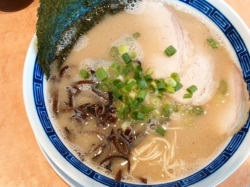 「らーめん」@博多豚骨ラーメン田原の写真