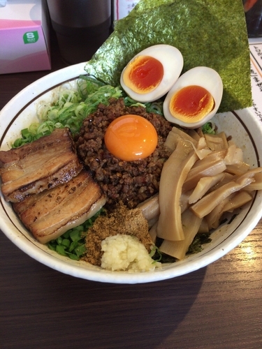 「台湾まぜそばDX」@麺屋 はなび 高畑本店の写真