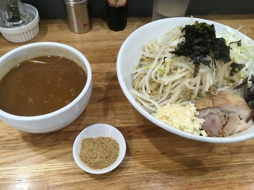 「つけ麺（並）」@デカ盛り戦隊 豚レンジャーの写真