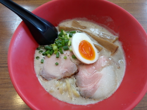 「濁とん塩ラーメン」@あいつのラーメン かたぐるま 本店の写真
