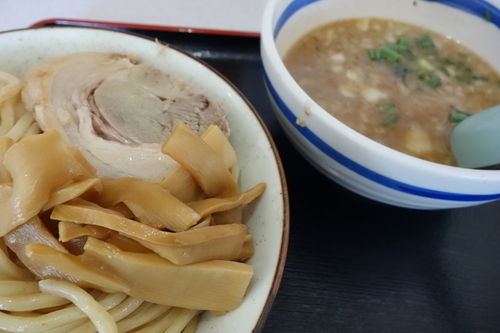 「つけめん中盛り750円こってり」@栄勝軒の写真