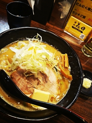 「味噌ラーメン+バター」@麺処 花田 池袋店の写真