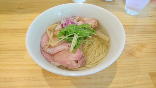 「【1周年限定】山水地鶏のらーめん（塩） 880円」@らーめん コッコの写真