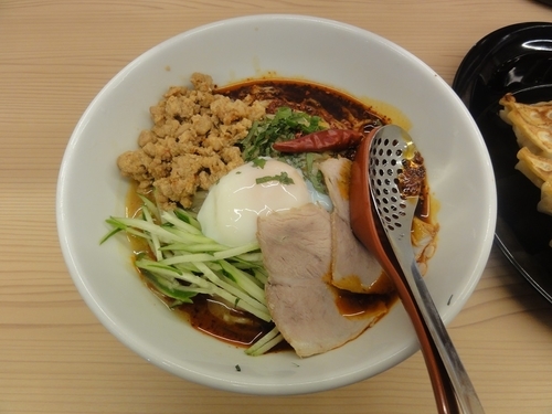 「冷やし麻辣担々麺」@ラーメン 横綱 桂五条店の写真