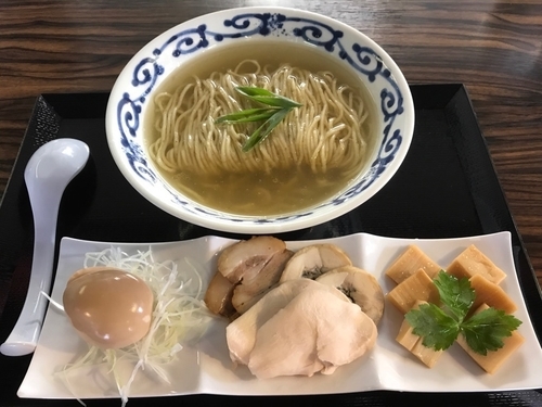 「特製塩中華そば 930円」@桜木製麺所の写真