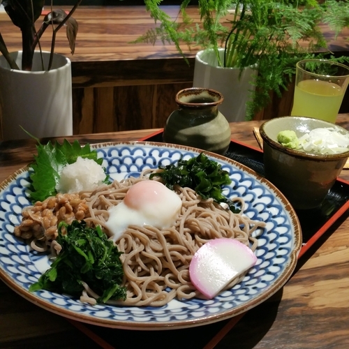 「おろし納豆そば」@郷土料理 信玄の写真