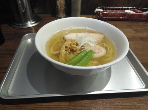 「塩節ラーメン」@らーめん なぶら 京王八王子店の写真
