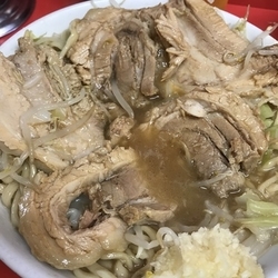 小豚ラーメン やさいにんにく