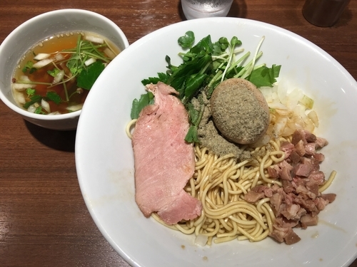 「油そば風 具だくさん スペシャル和え玉 スープ付き 800円」@麺屋 ねむ瑠の写真