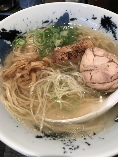 「鶏そば、替え玉」@自家製麺 鶏そば 三歩一の写真