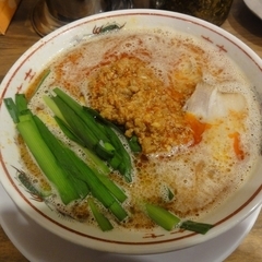 ラーメン 虎と龍 豊中 夕日丘店の画像