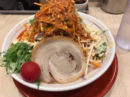 「冷やし中華(大、ガリマヨ、辛脂マシ) 680円」@替玉千里眼 志木店の写真