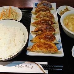 居酒屋 餃子の王国の画像