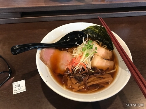 「醤油ラーメン、好きです」@らーめんキラリボシの写真