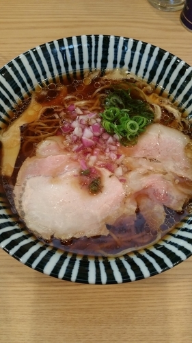 「醤油らーめん」@さんしょの木の写真