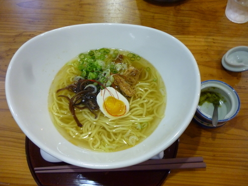 「地頭鶏ラーメン」@ぐぅの写真