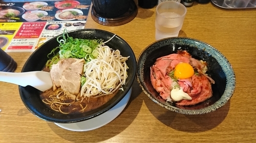 「黒醤油ラーメン」@元祖 広島牛骨醤油ラーメン 大嵐の写真