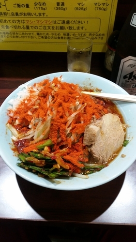 「ヒーヒー麺「ミニ」野菜チョイマシ1000円＋ビール550円」@立川マシマシ SSRの写真