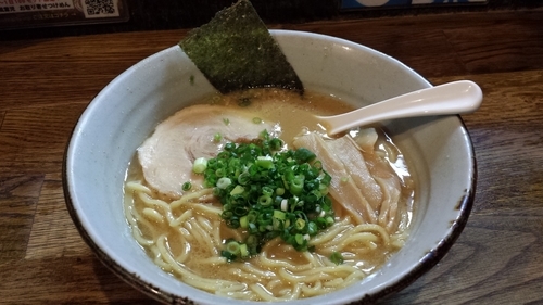 「らーめん750円(並盛)」@風雲児の写真