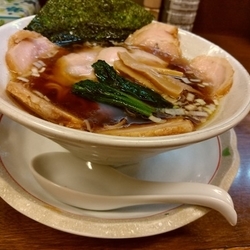 醤油チャーシューめん(並盛・150g)900円