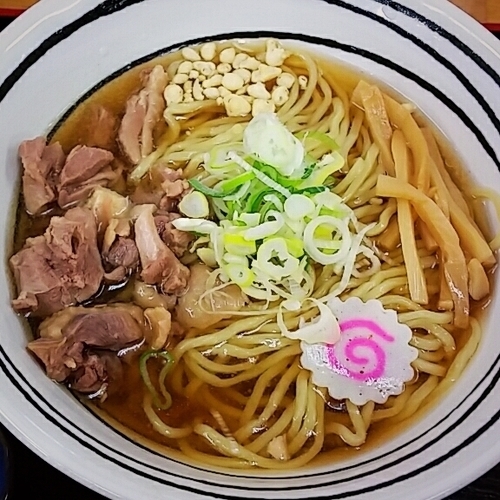 「冷たい鳥中華そば（春～秋限定）８００円」@まるしん 麺匠 きくのやの写真