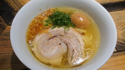 「中華そば(塩)」@松戸中華そば 富田食堂の写真