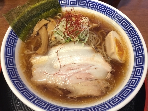 「中華そば」@かくれ麺家 SAREDO 忍ばずの写真