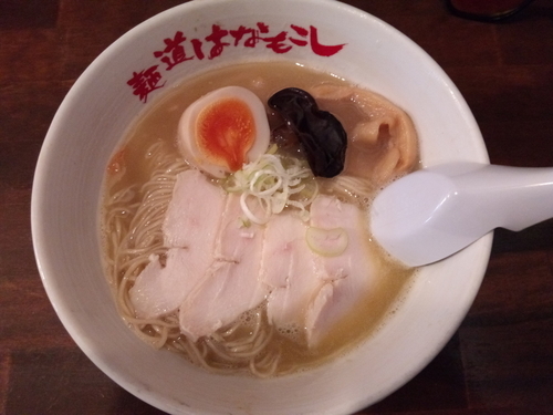 「濃厚鶏そば」@麺道はなもこしの写真