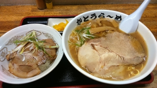 「チャーシュー丼セット950円(醤油ラーメンとミニ叉焼丼)」@かとうらーめん 手稲本店の写真