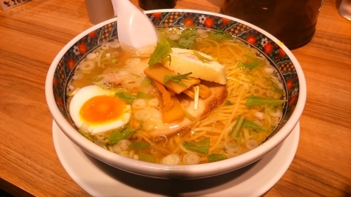 「味彩塩拉麺850円」@函館麺厨房あじさい 新千歳空港店の写真