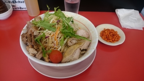 「冷やし中華＋ほぐし豚」@鷹の目 獨協大学前本店の写真