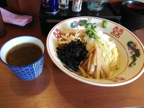 「冷やしざる中華」@吟醸煮干 灯花紅猿の写真