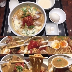 カレー味噌ラーメン 味玉トッピング