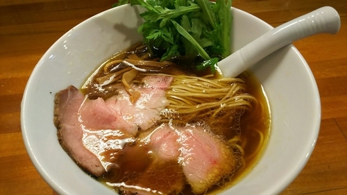 「醤油らーめん」@極汁美麺 umamiの写真