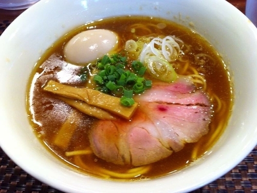 「味玉鶏そば」@らぁ麺 やまぐちの写真