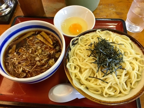 「夏季限定 ザル中華(冷しもりそば)¥730+生卵(別皿)¥50」@小金井大勝軒の写真